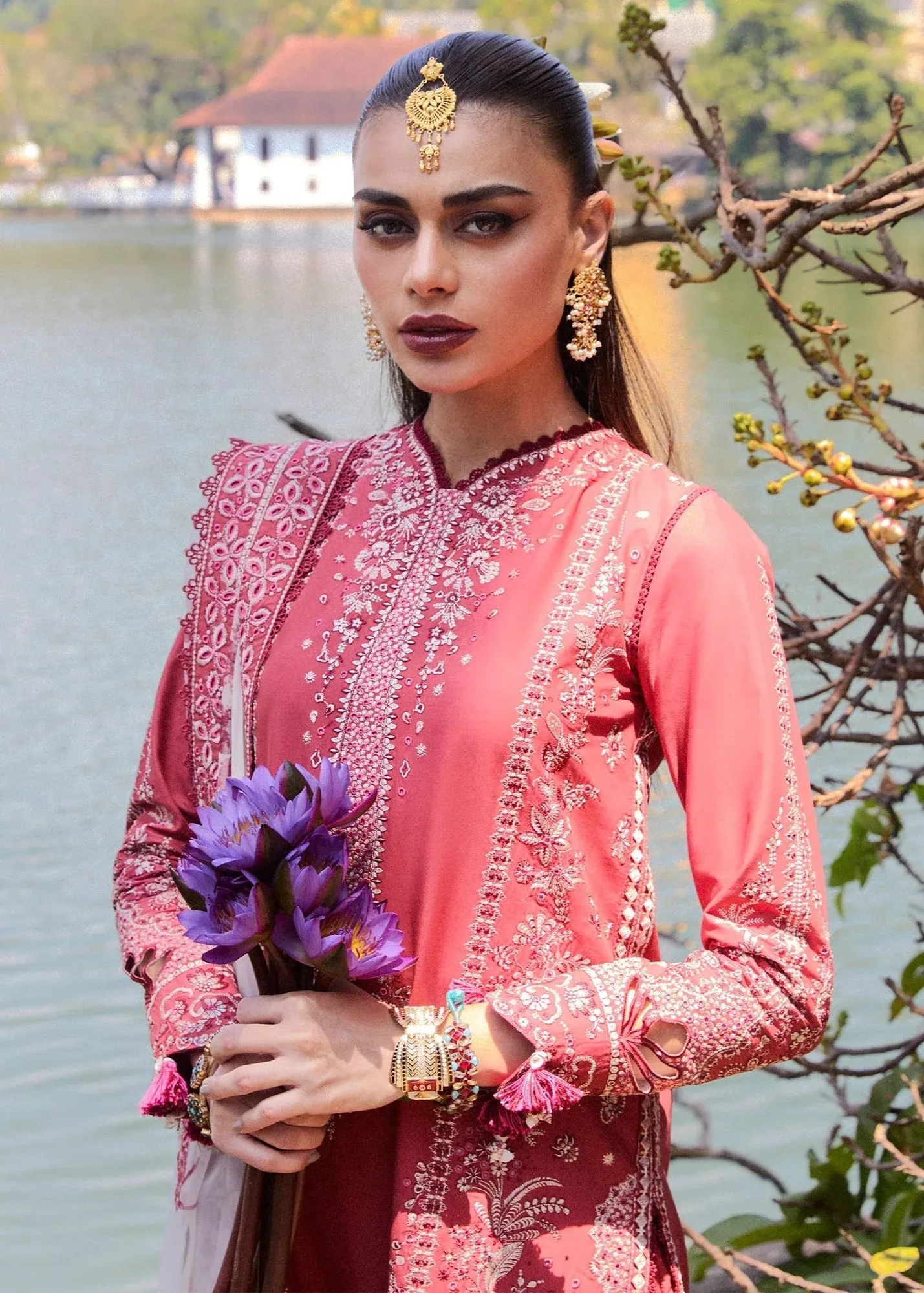 Hussain Rehar Luxury Lawn 25 Coral Organza – view 3 – Poshaq