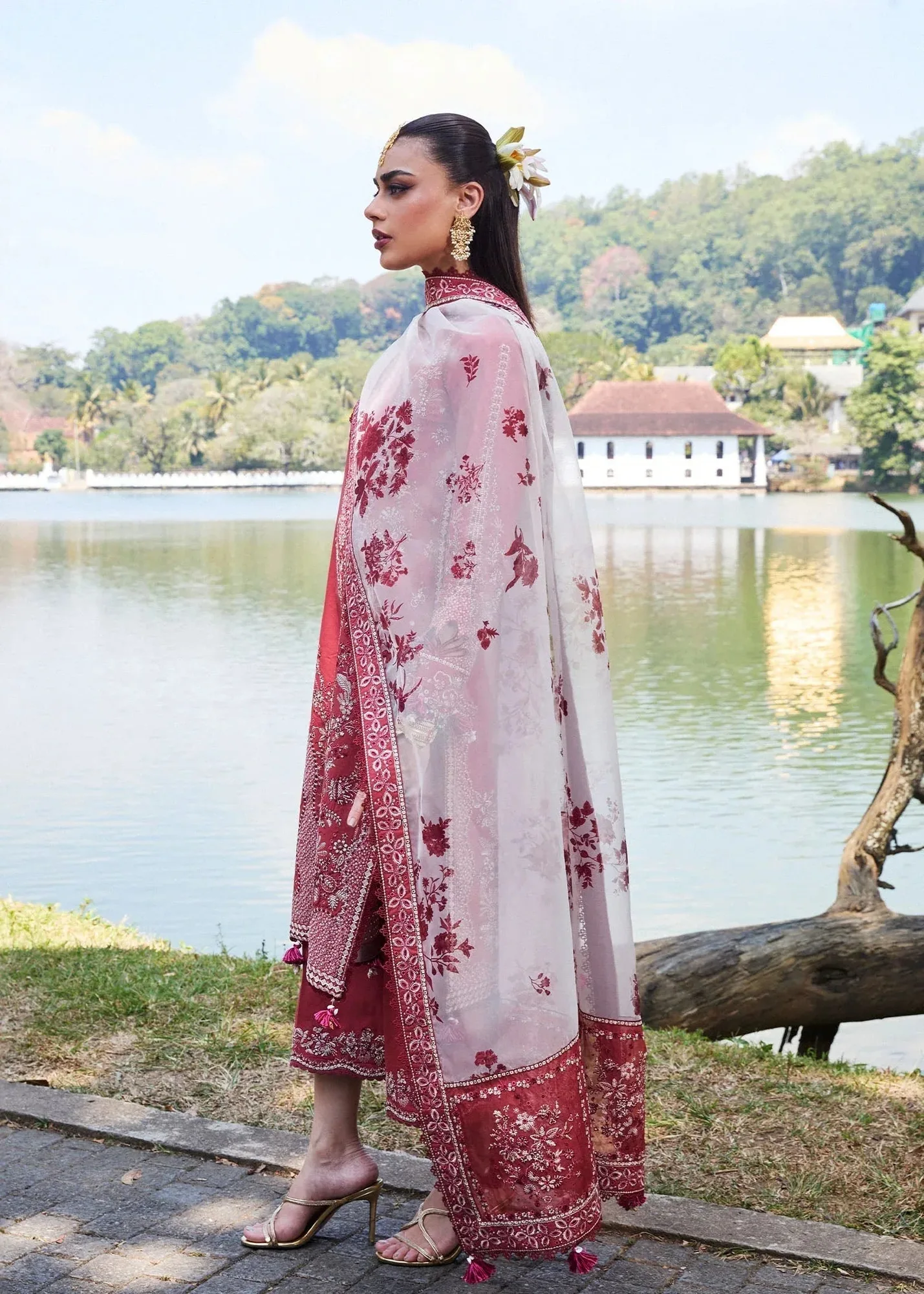 Hussain Rehar Luxury Lawn 25 Coral Organza – view 4 – Poshaq