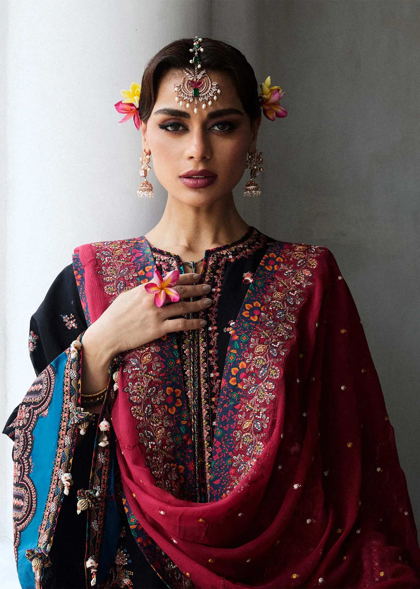 Hussain Rehar Luxury Lawn 25 Black Chiffon – view 3 – Poshaq