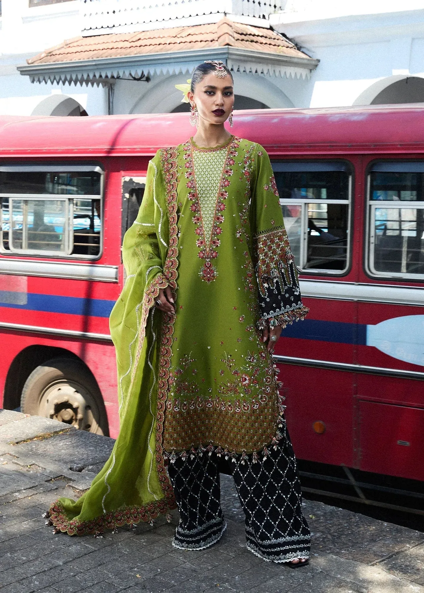 Hussain Rehar Luxury Lawn 25 Olive Green Organza – view 1 – Poshaq