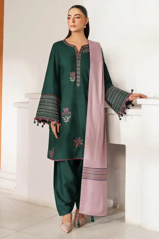 Jazmin Winter 25 Green Jacquard – view 1 – Poshaq
