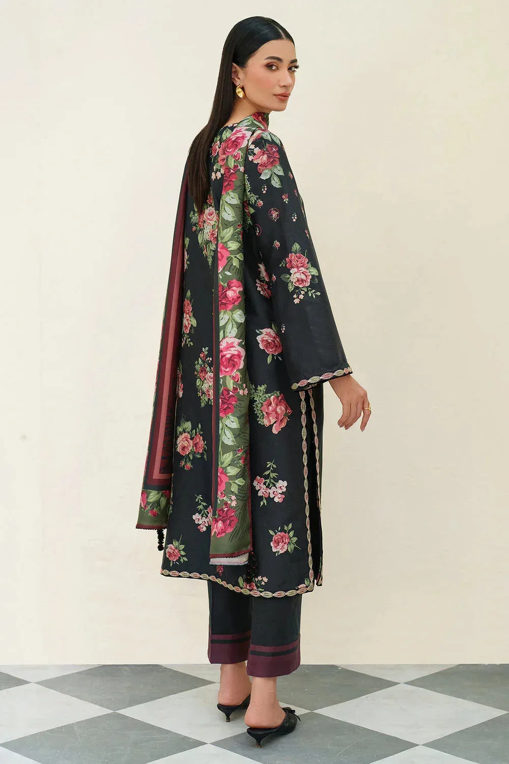 Black viscose shirt with embroidered sleeve borders – view 2 – Poshaq