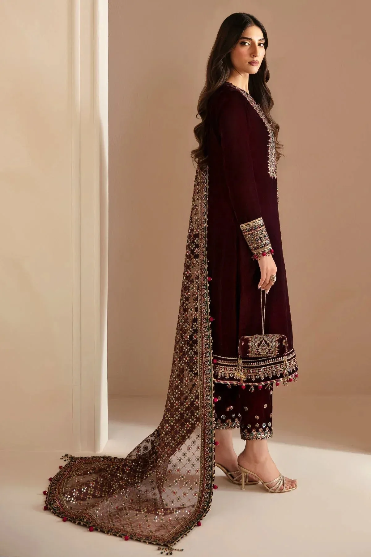 Jazmin Velvet Edit 24 Maroon Velvet – view 4 – Poshaq