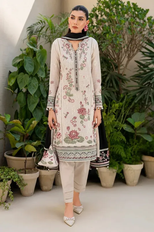 Jazmin Irish Lawn SS 24 Beige Cambric – view 1 – Poshaq
