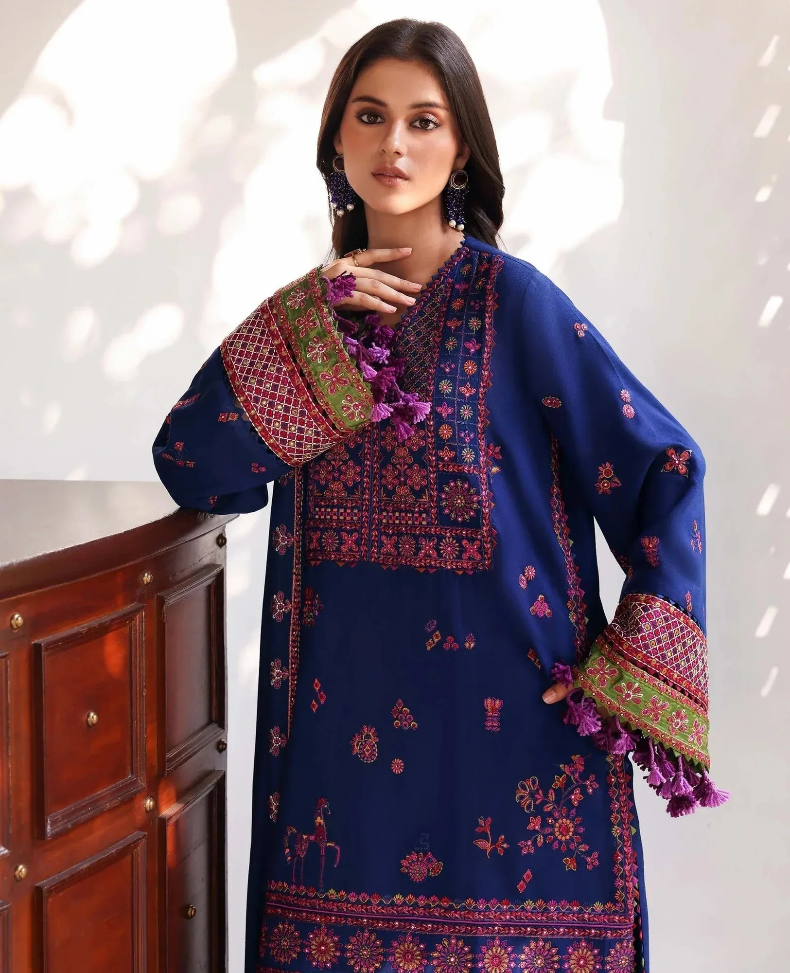 Republic Womenswear Amaris Luxury Shawl 25 Navy Karandi – view 3 – Poshaq