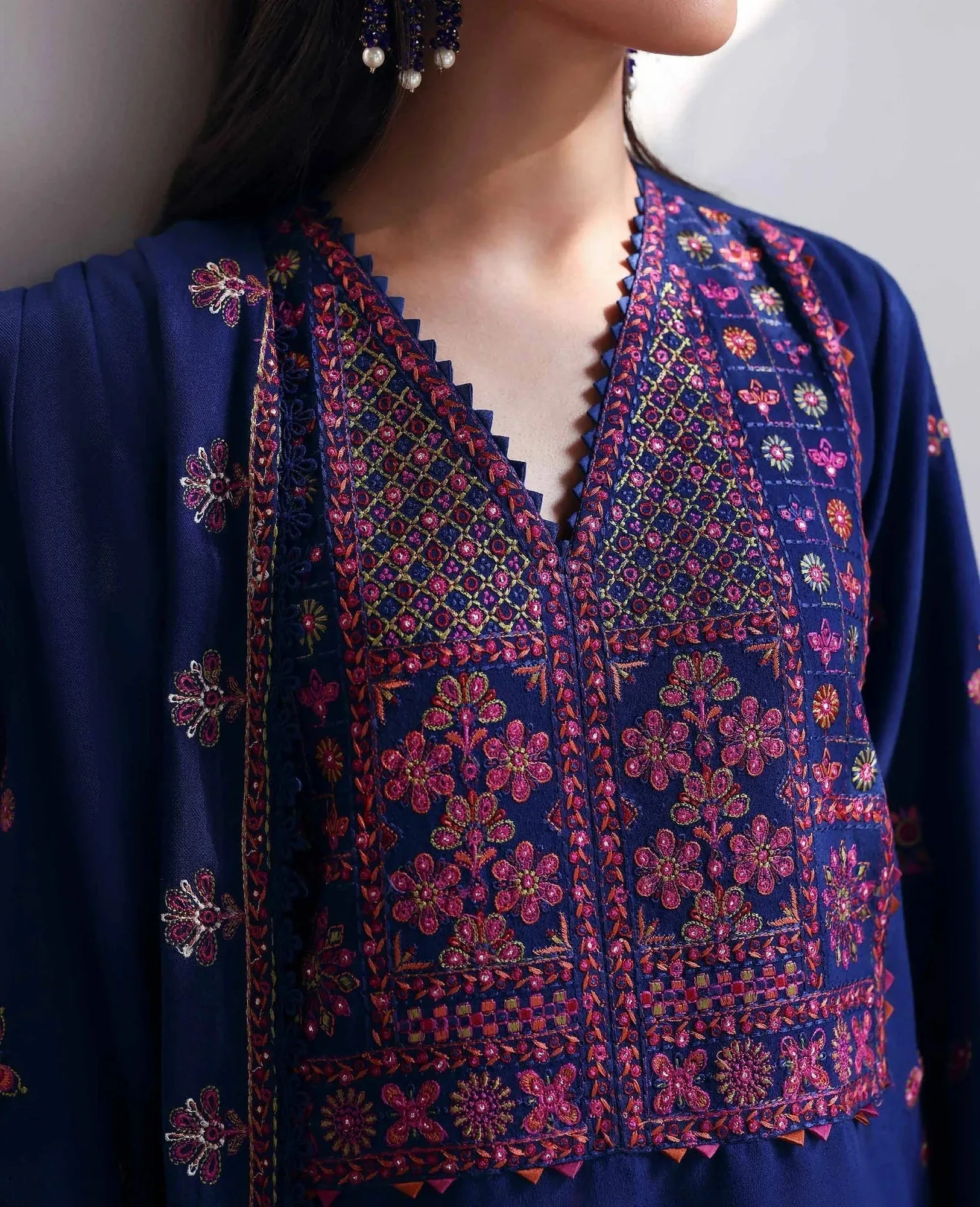 Republic Womenswear Amaris Luxury Shawl 25 Navy Karandi – view 4 – Poshaq
