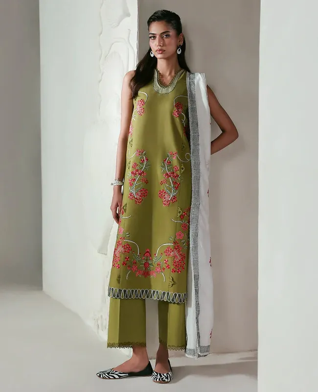 Republic Womenswear Basics 25 Olive Jacquard – view 1 – Poshaq