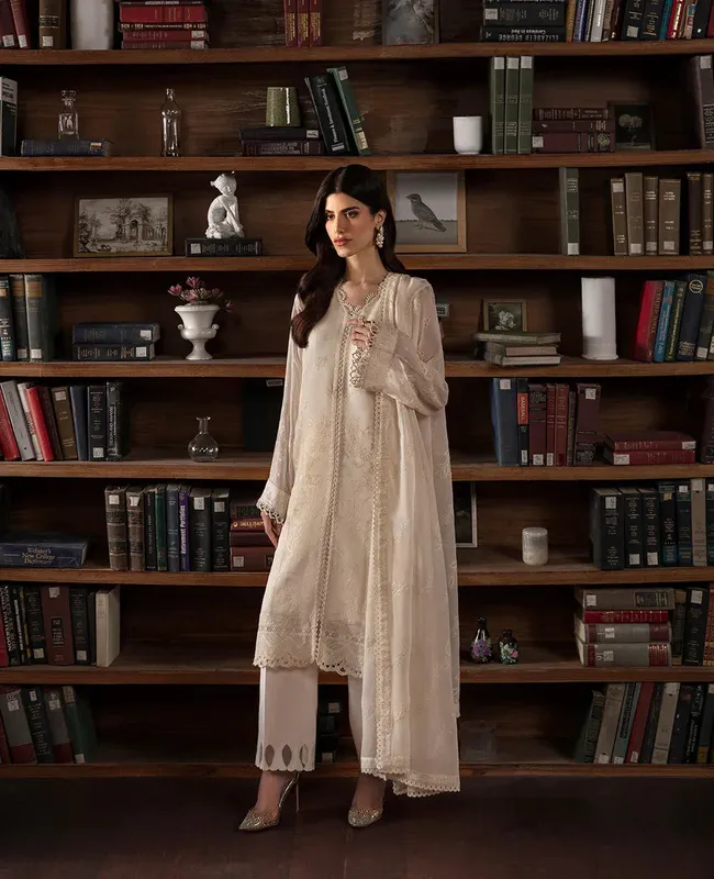 Republic Womenswear Premium Pret 25 Off White Georgette – view 1 – Poshaq