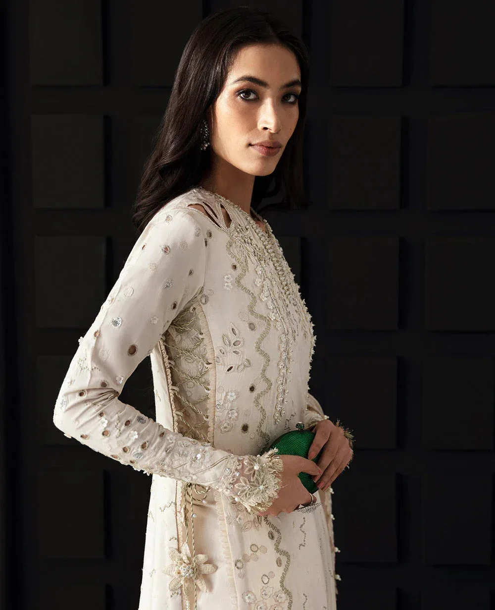 Republic Womenswear Jeune Fille 24 Silver Raw Silk – view 4 – Poshaq