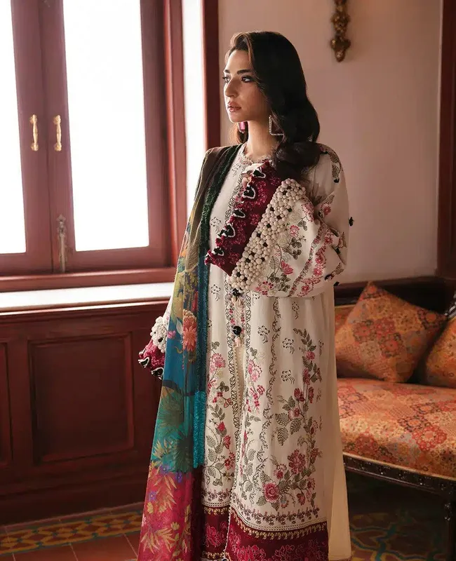 Republic Womenswear Noemei Luxury Shawl 23 White Karandi – view 1 – Poshaq