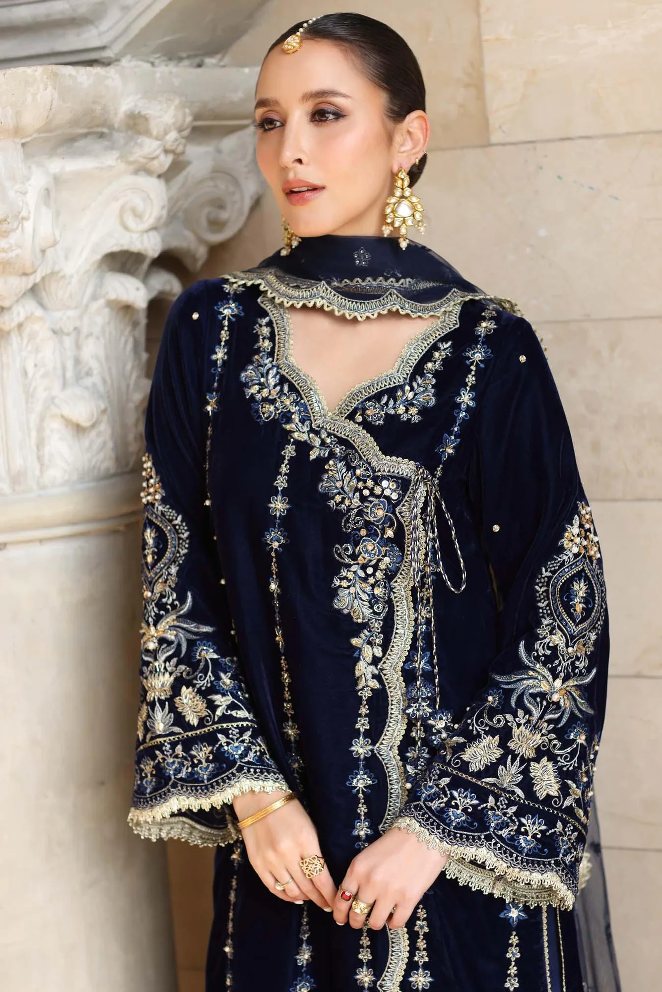 Noor by Saadia Asad Handcrafted Velvet 25 dark navy blue Velvet – view 4 – Poshaq