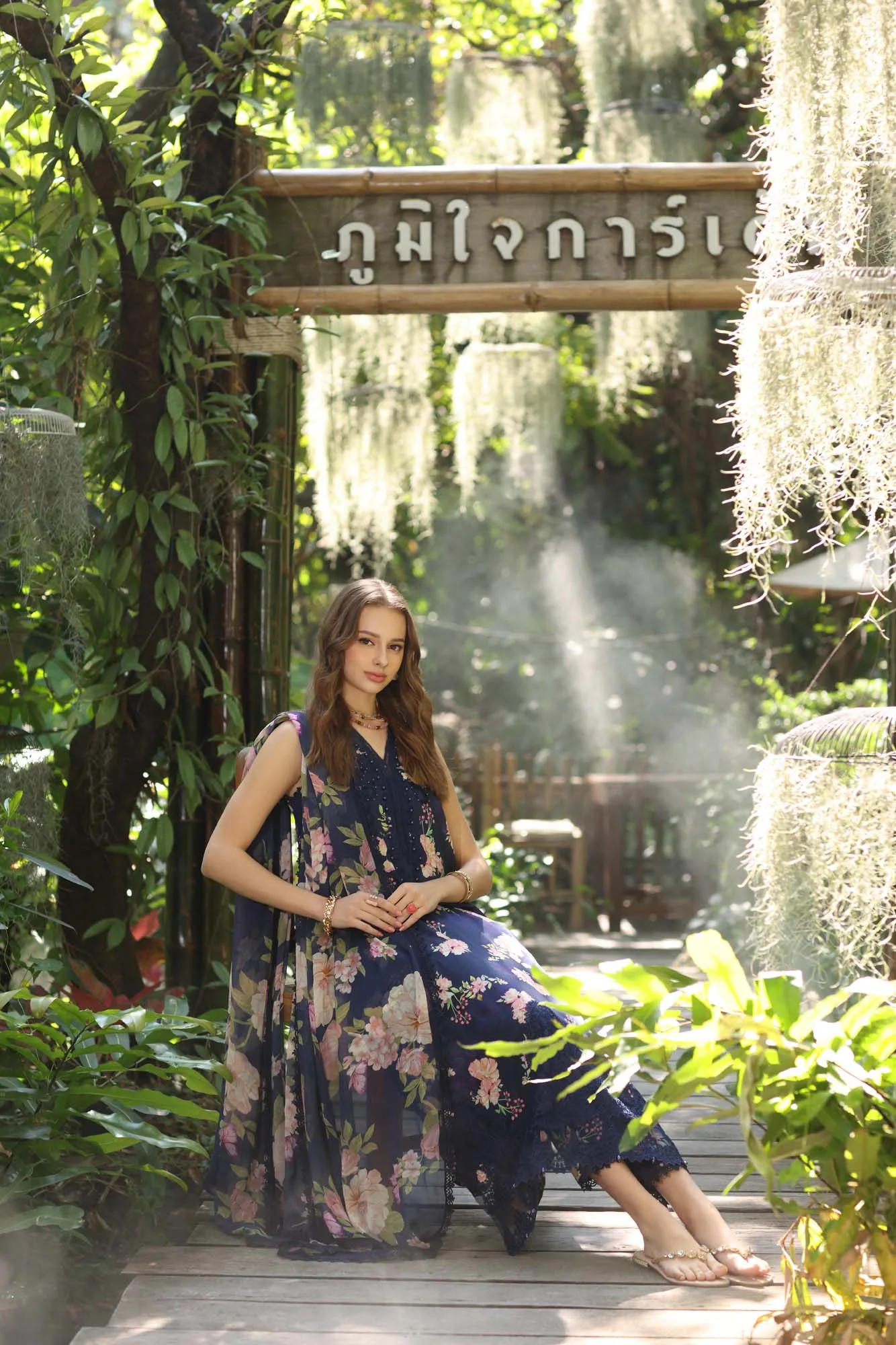 Noor by Saadia Asad Eid Luxe Printedkari Navy Blue Chiffon – view 3 – Poshaq