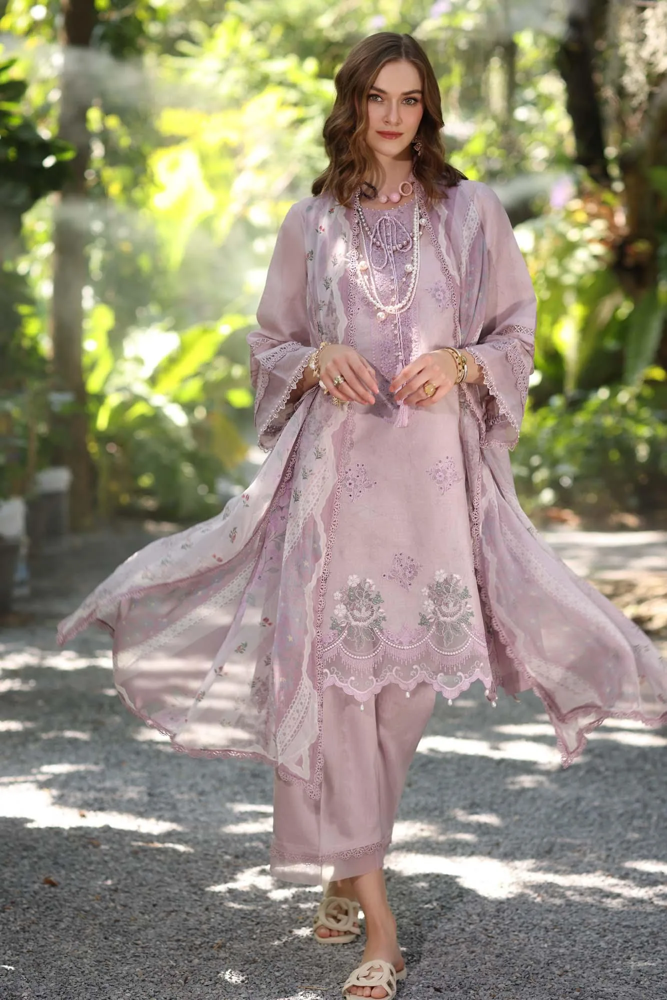 Noor by Saadia Asad Eid Luxe Printedkari Lilac Chiffon – view 4 – Poshaq