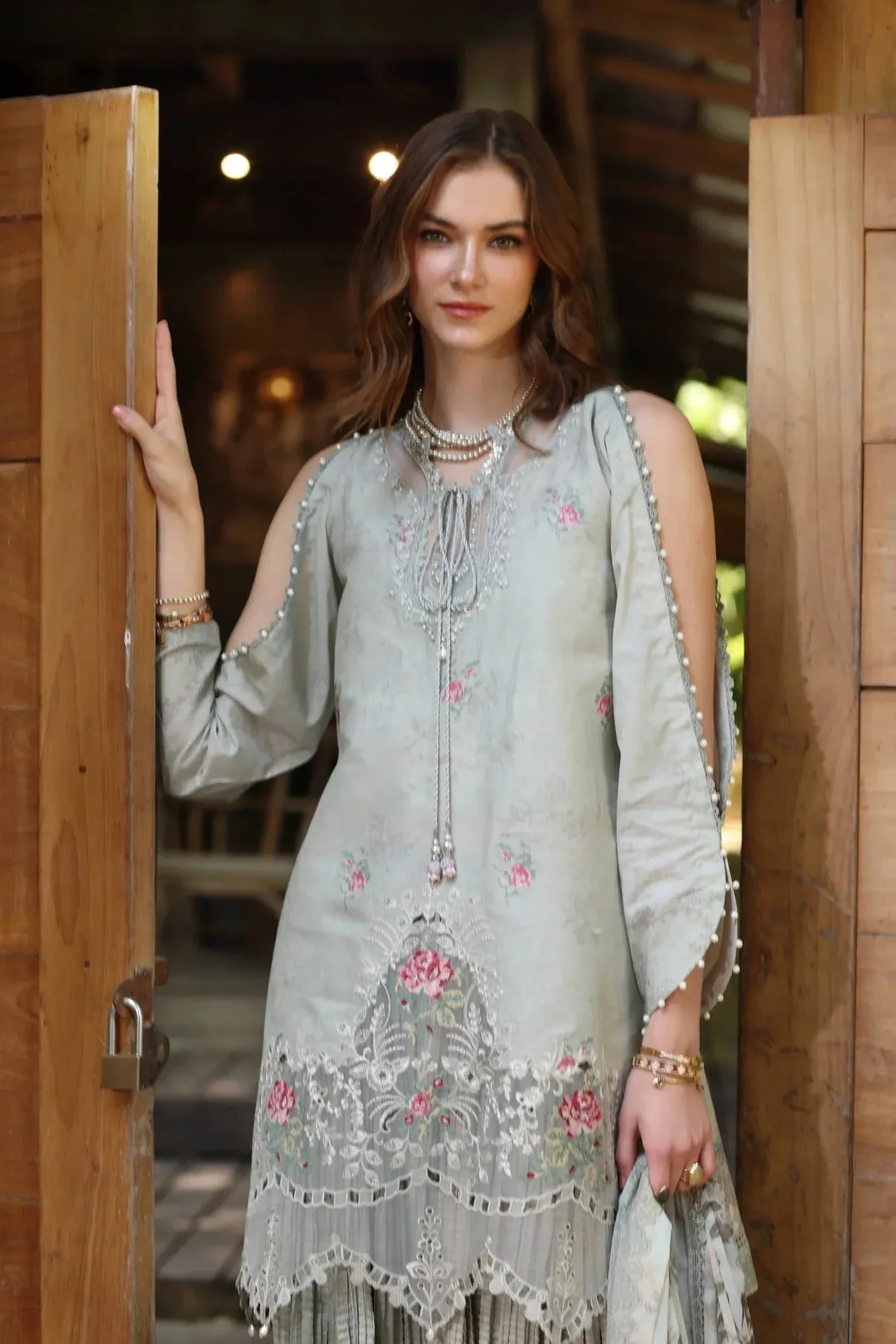 Noor by Saadia Asad Eid Luxe Printedkari Mint Chiffon – view 3 – Poshaq