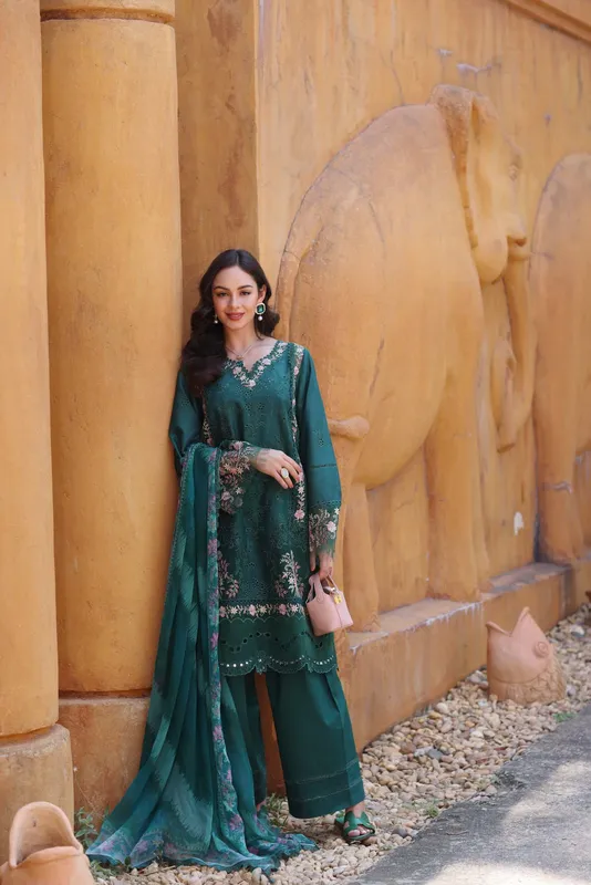 Noor by Saadia Asad Eid Luxury Laserkari 25 Deep Teal Green Chiffon – view 1 – Poshaq