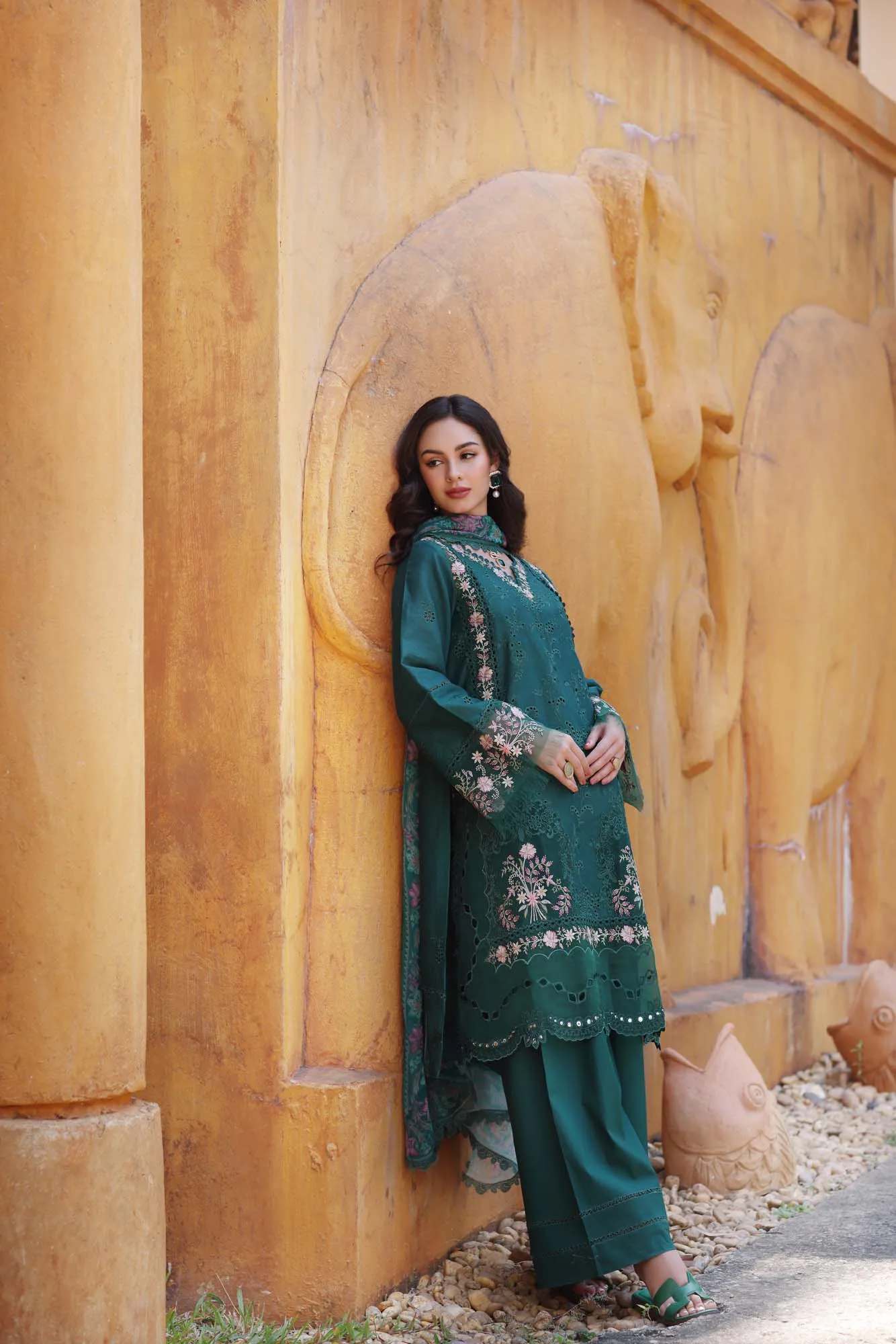 Noor by Saadia Asad Eid Luxury Laserkari 25 Deep Teal Green Chiffon – view 2 – Poshaq