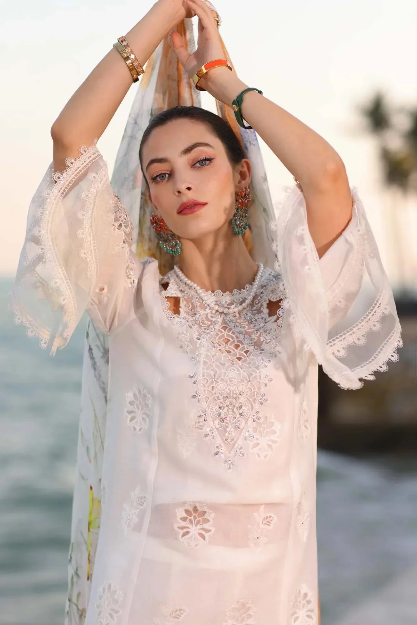 Noor by Saadia Asad Eid Luxury Laserkari 25 White Chiffon – view 3 – Poshaq