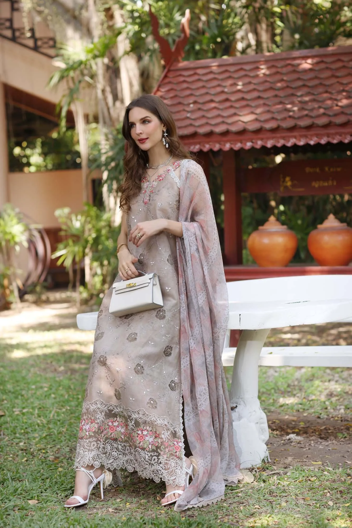 Noor by Saadia Asad Eid Luxury Laserkari 25 Taupe Chiffon – view 4 – Poshaq