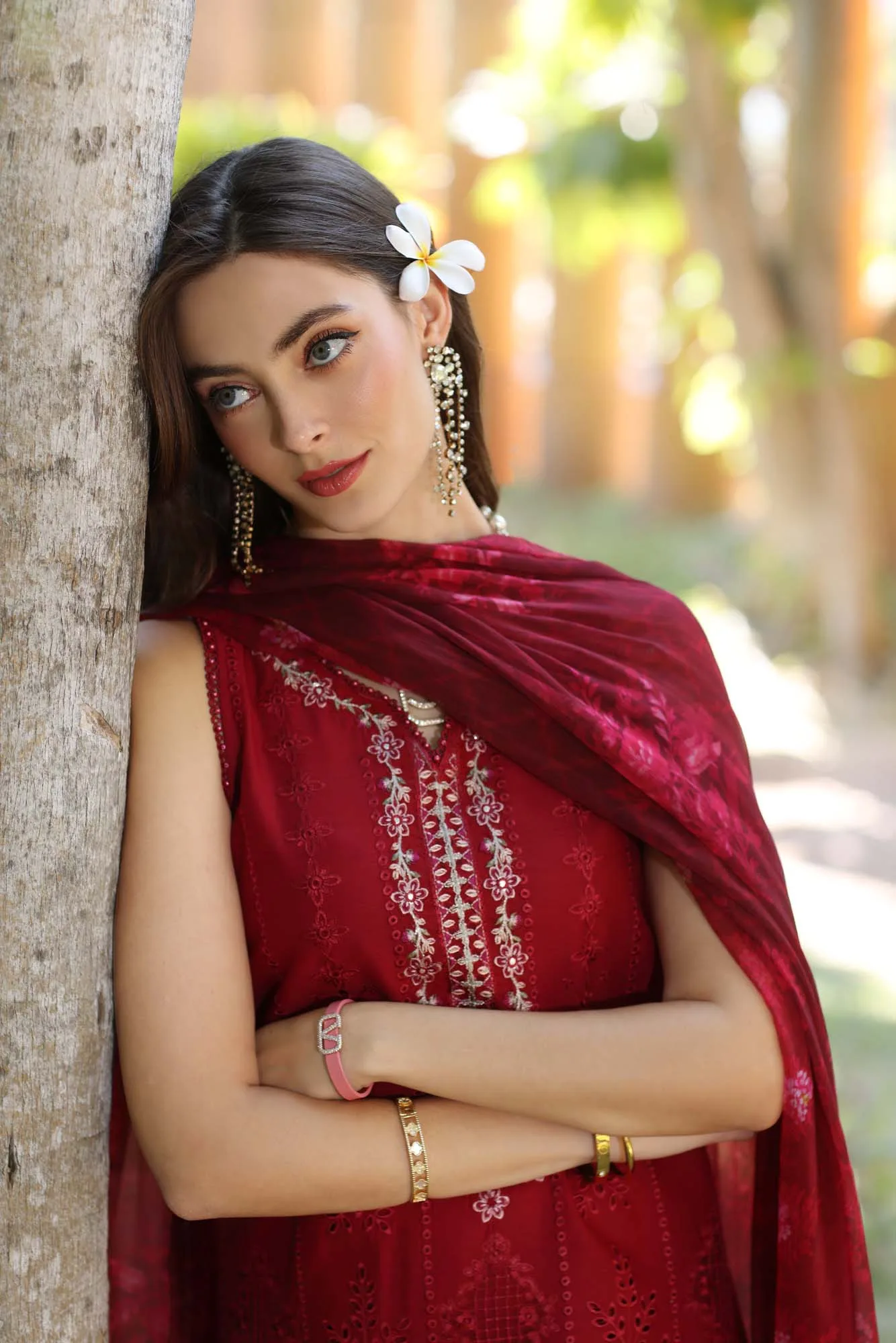 Noor by Saadia Asad Eid Luxury Laserkari 25 Red Chiffon – view 3 – Poshaq