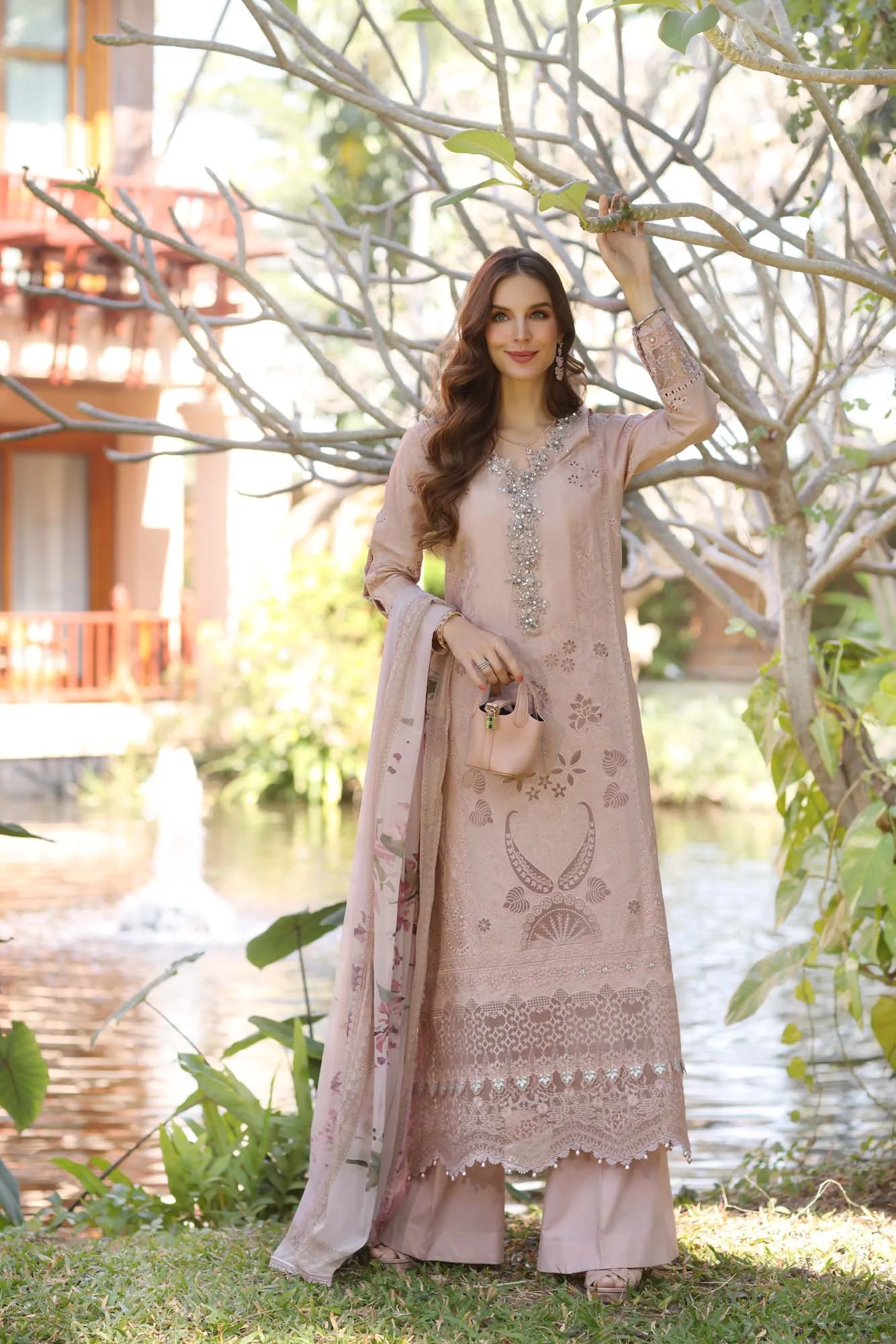 Noor by Saadia Asad Eid Luxury Laserkari 25 Taupe Chiffon – view 3 – Poshaq