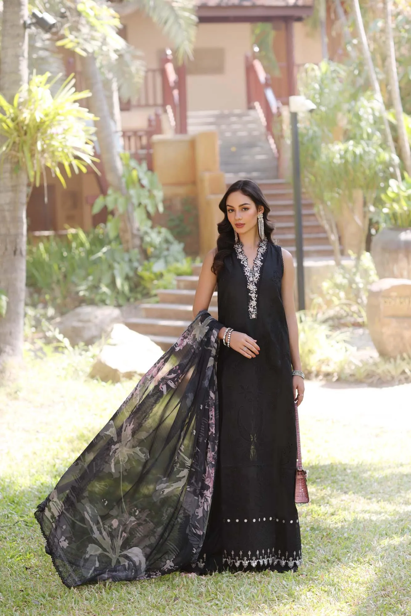 Noor by Saadia Asad Eid Luxury Laserkari 25 Black Chiffon – view 2 – Poshaq