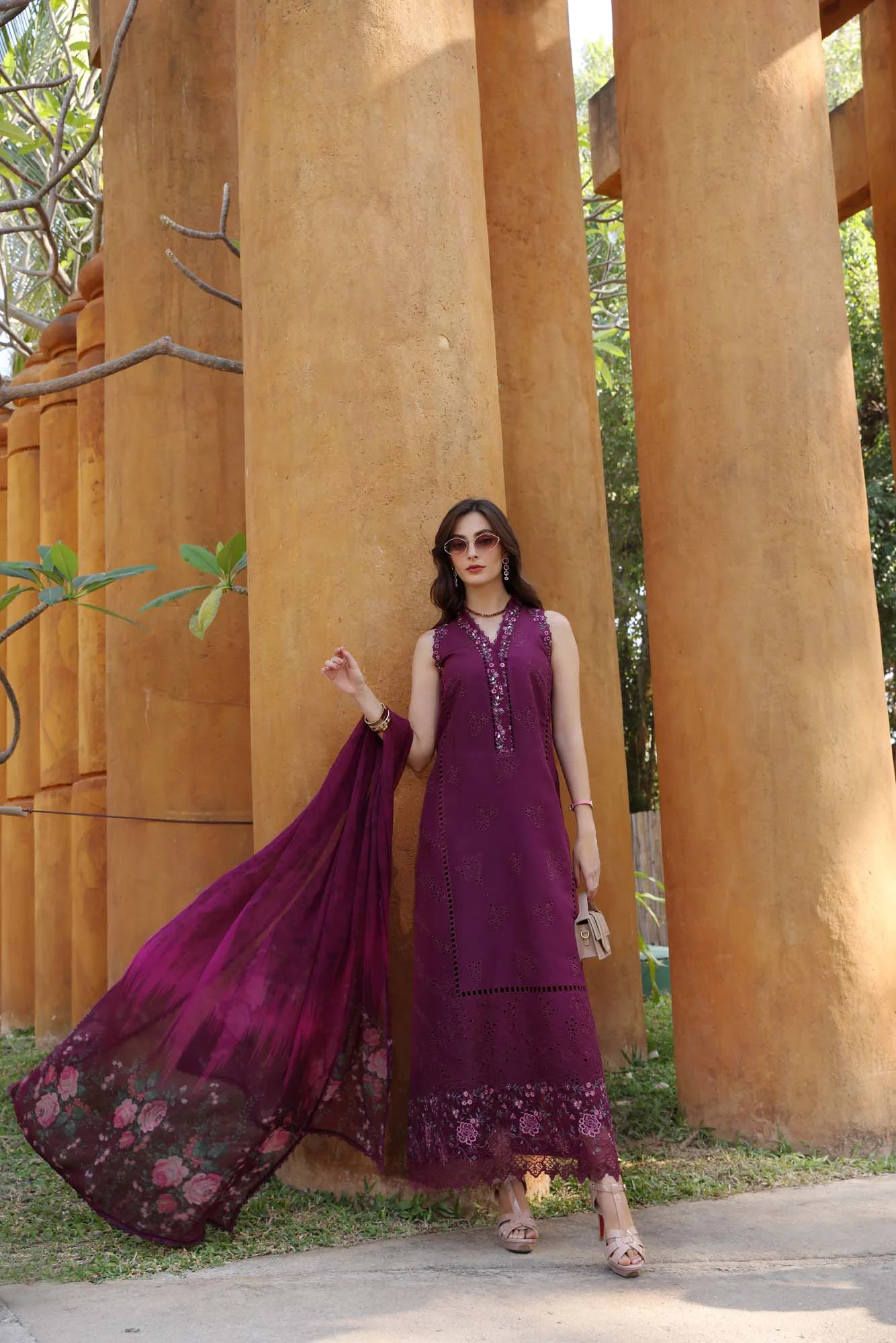 Noor by Saadia Asad Eid Luxury Laserkari 25 Plum Chiffon – view 2 – Poshaq