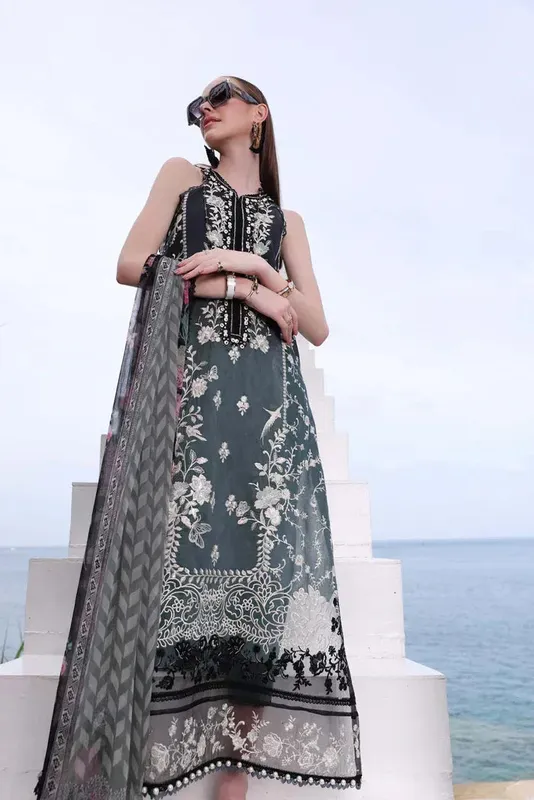 Noor by Saadia Asad Luxe Printkari 24 Chiffon – view 1 – Poshaq