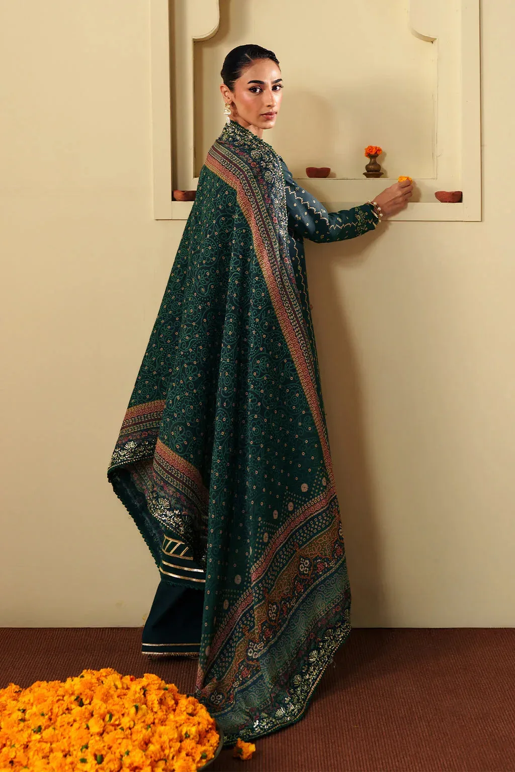 Neeshay New Shagun Dark Green Raw Silk – view 2 – Poshaq