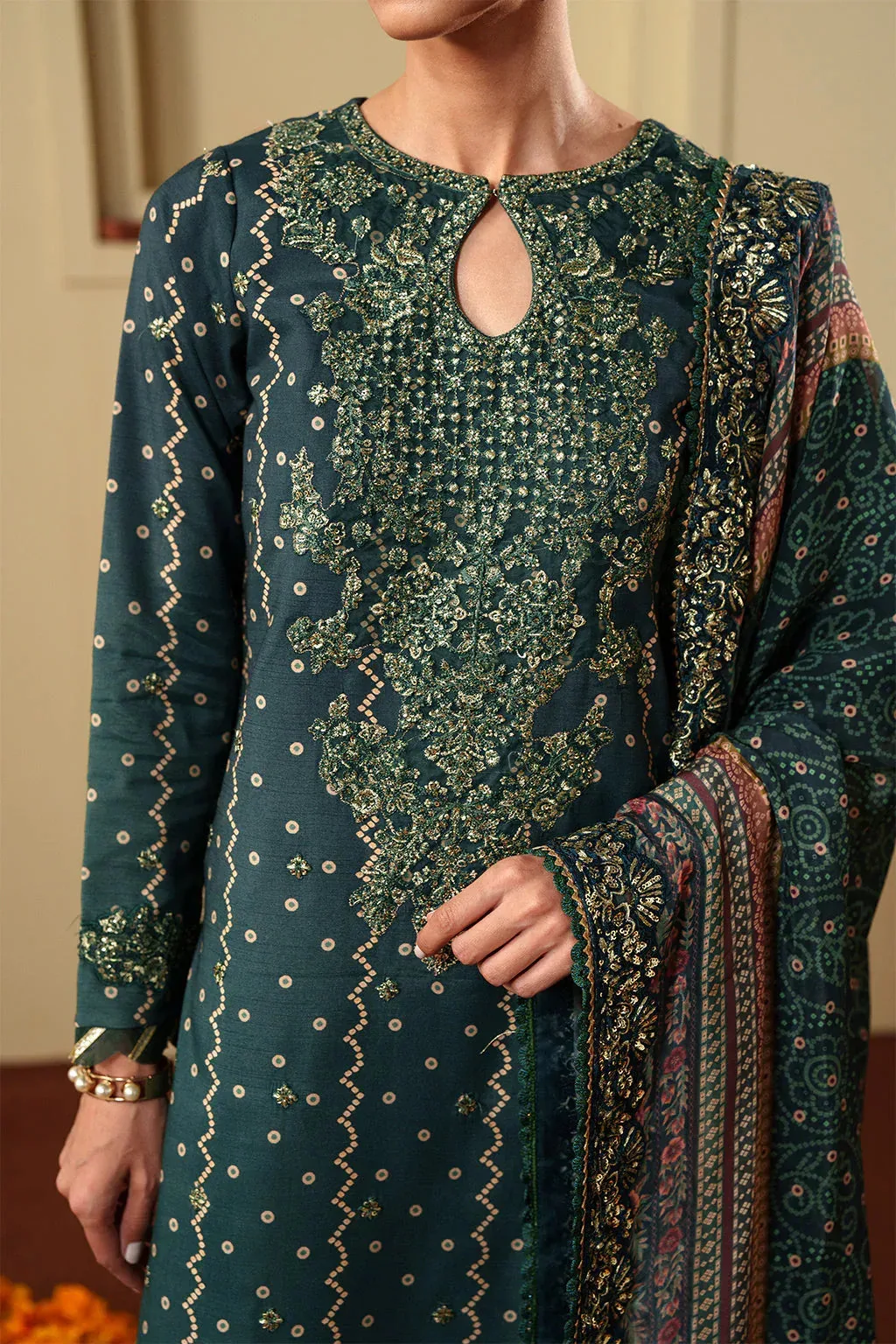 Neeshay New Shagun Dark Green Raw Silk – view 3 – Poshaq