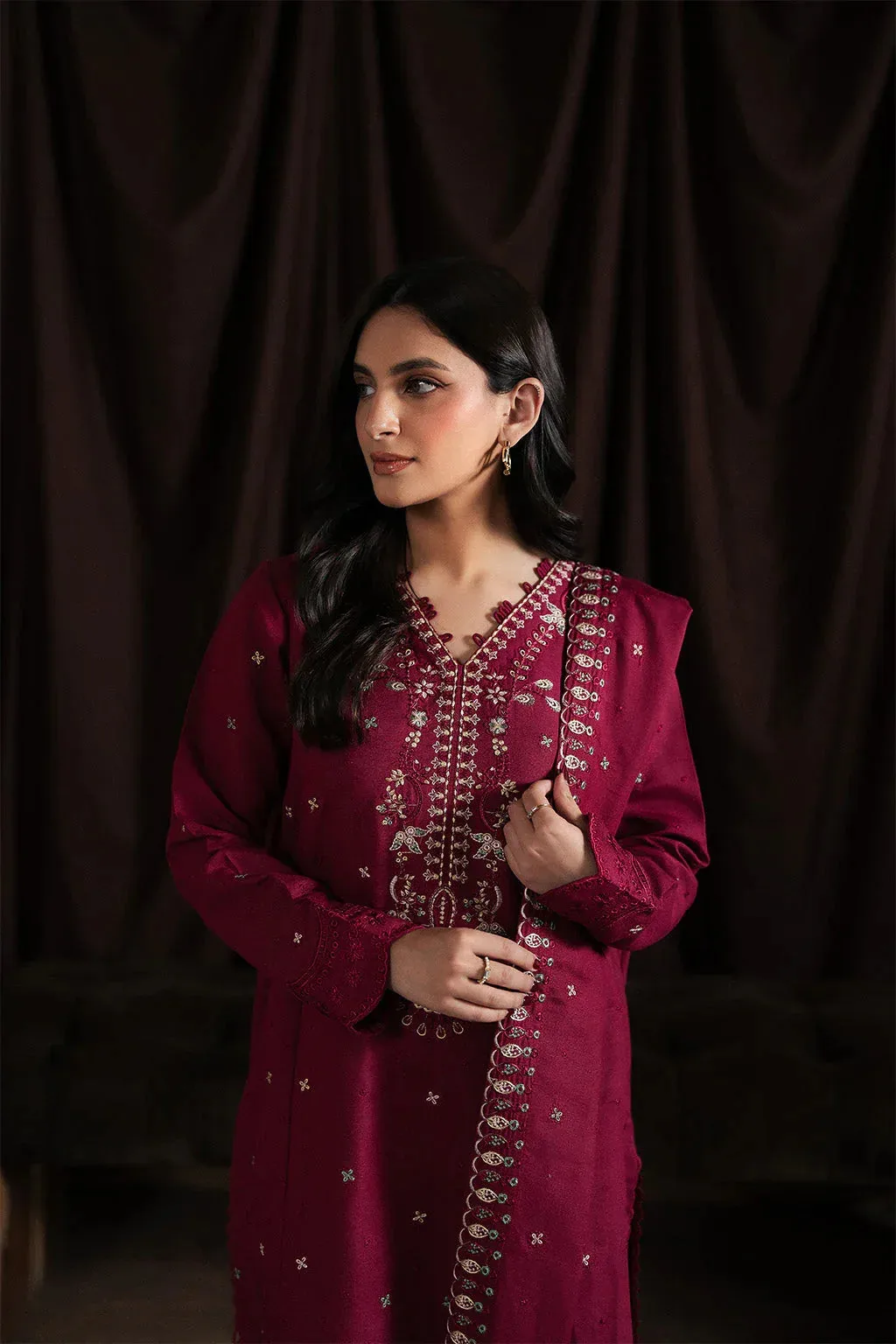 Neeshay Winter Reverie Purple Red Karandi – view 3 – Poshaq