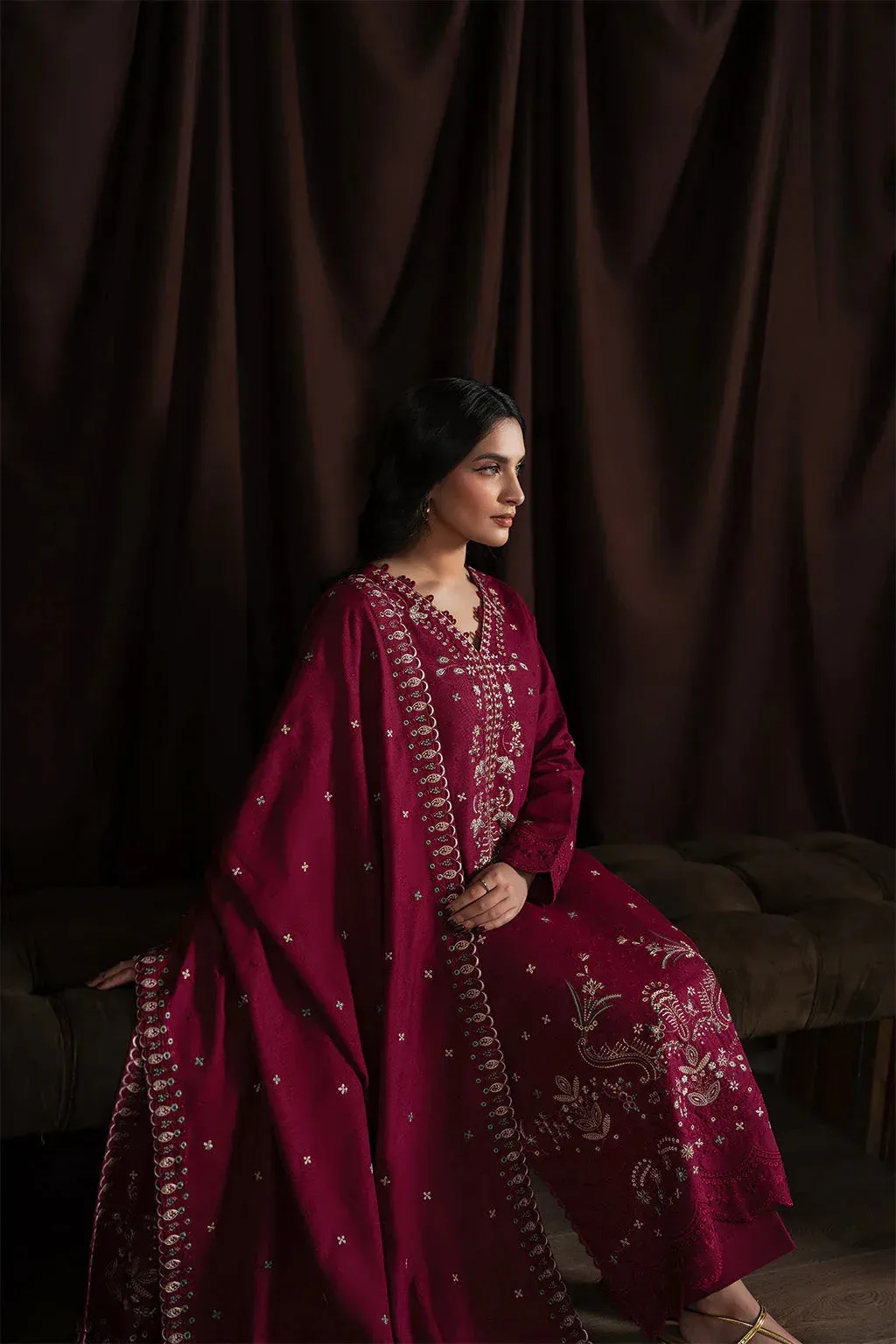 Neeshay Winter Reverie Purple Red Karandi – view 5 – Poshaq