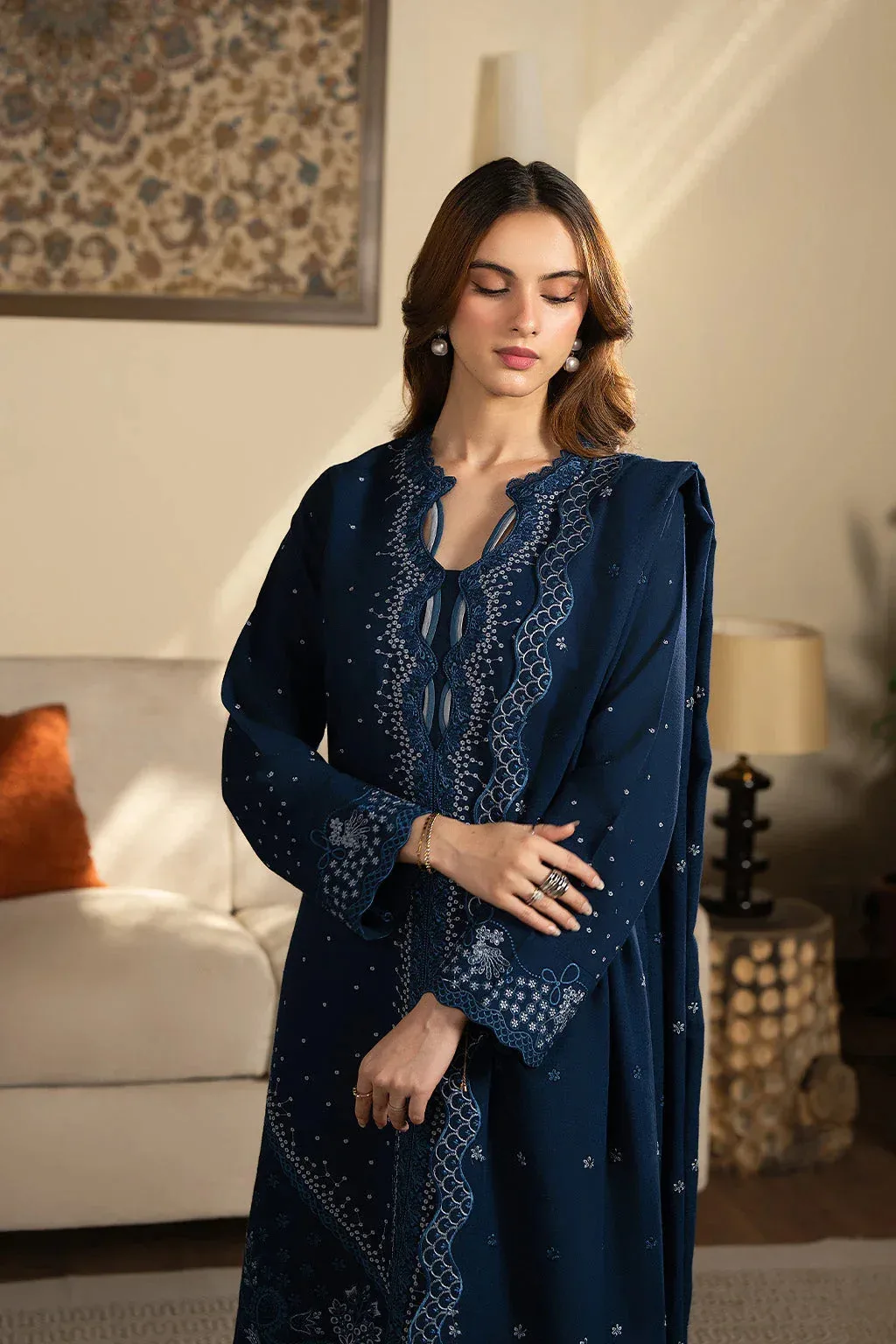 Neeshay Winter Reverie Navy Blue Karandi – view 4 – Poshaq