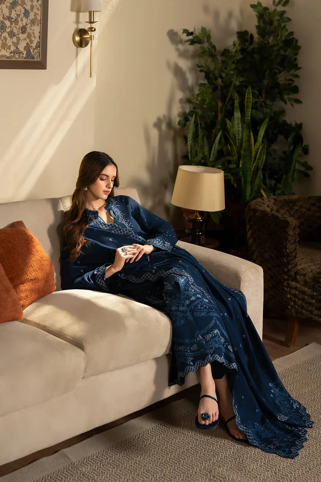 Neeshay Winter Reverie Navy Blue Karandi – view 6 – Poshaq