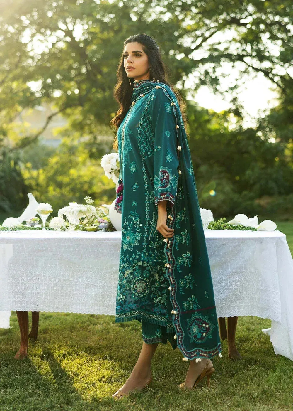 Sadaf Fawad Khan Siraa Lawn 25 Teal Green Organza – view 3 – Poshaq