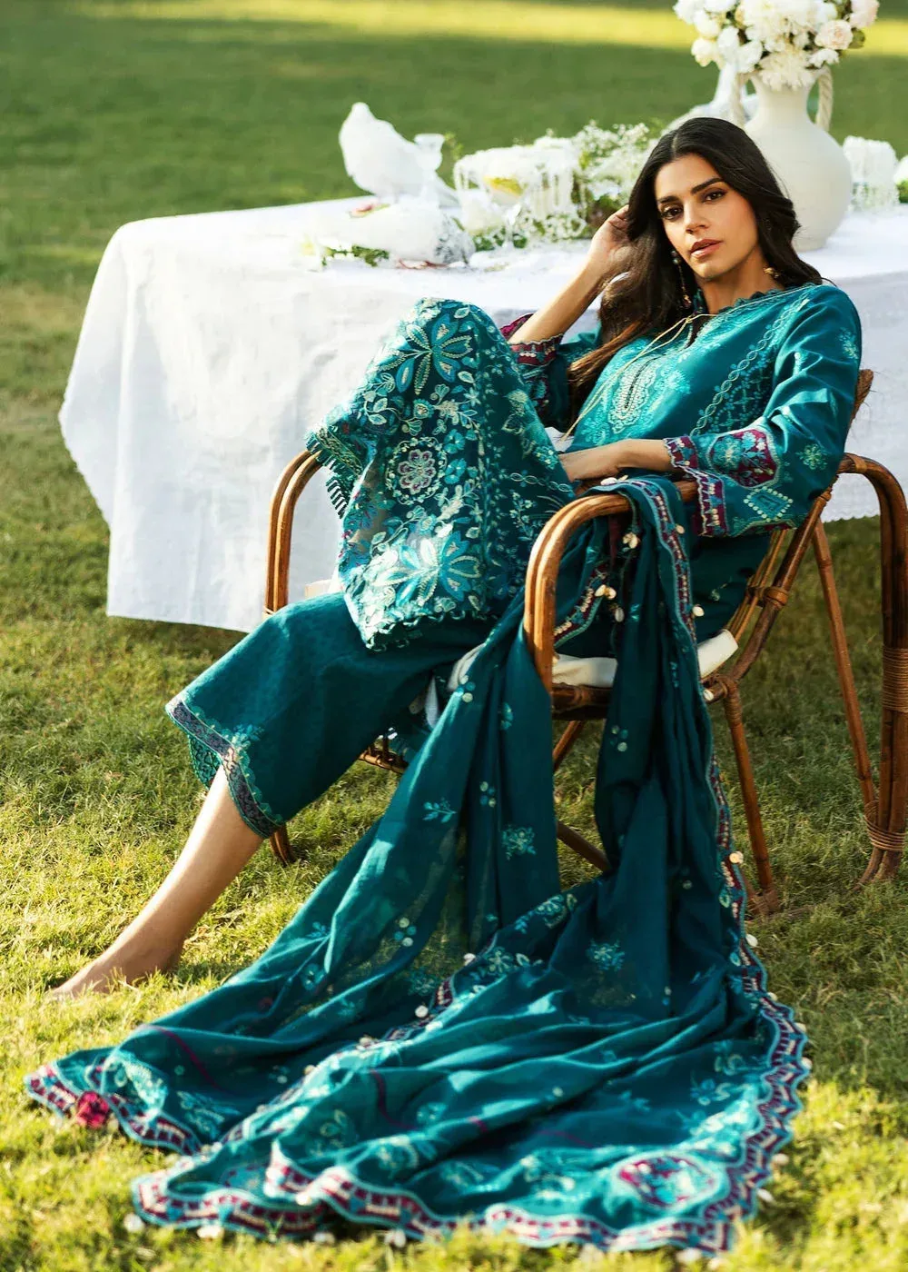 Sadaf Fawad Khan Siraa Lawn 25 Teal Green Organza – view 4 – Poshaq