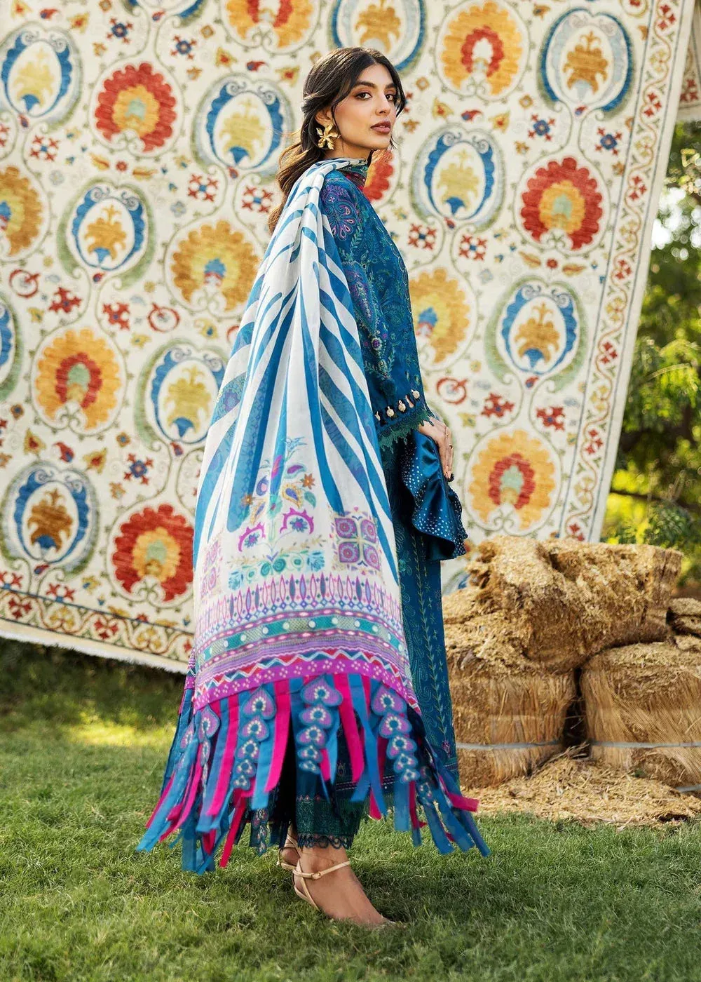 Sadaf Fawad Khan Siraa Lawn 25 Blue Organza – view 4 – Poshaq