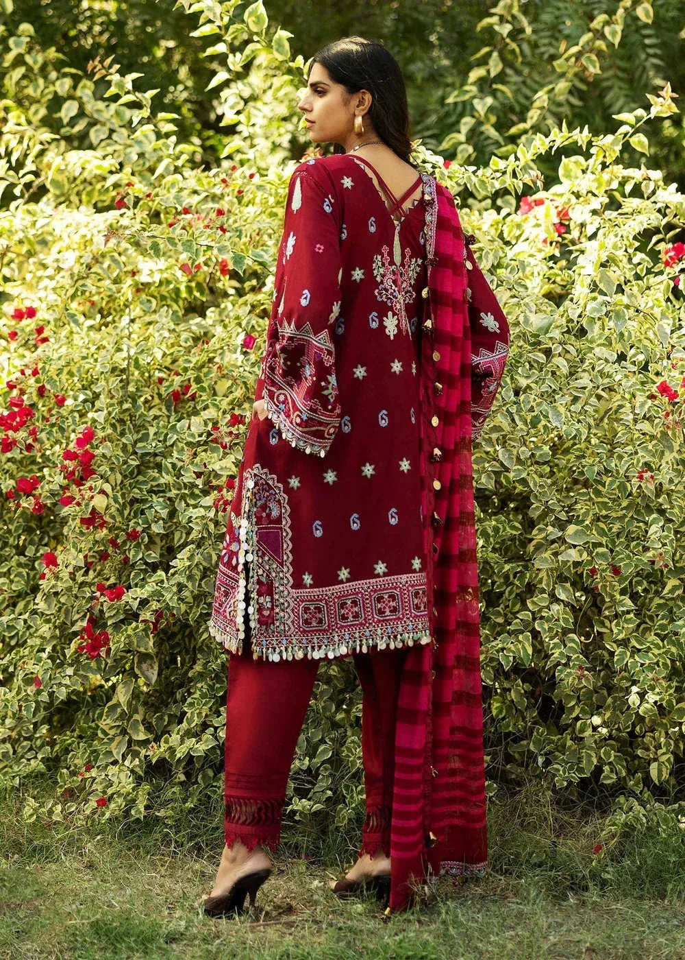 Sadaf Fawad Khan Siraa Lawn 25 Blood Red Organza – view 2 – Poshaq