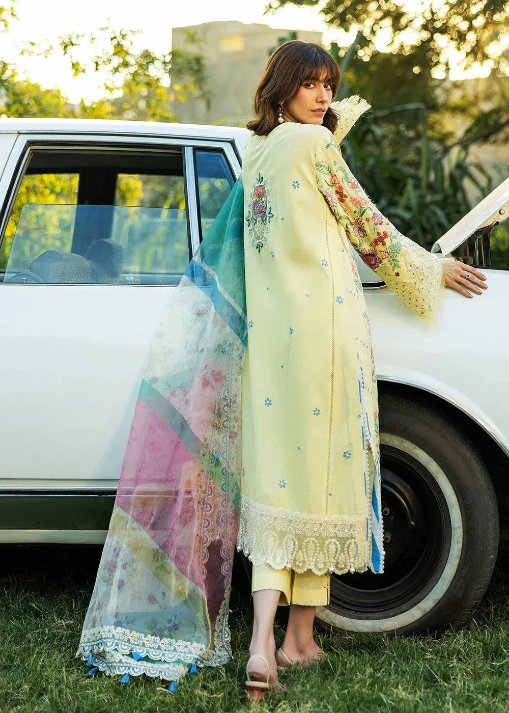 Sadaf Fawad Khan Siraa Lawn 25 Pastel Yellow Organza – view 2 – Poshaq