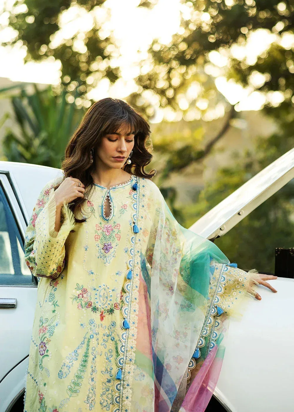 Sadaf Fawad Khan Siraa Lawn 25 Pastel Yellow Organza – view 4 – Poshaq