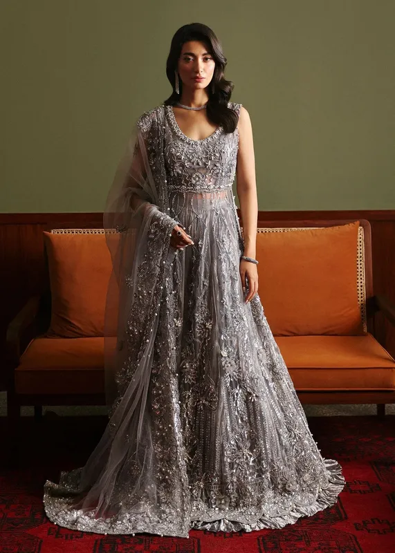 Sadaf Fawad Khan Late Checkout at the Fred Steel Gray Hue Tissue – view 1 – Poshaq