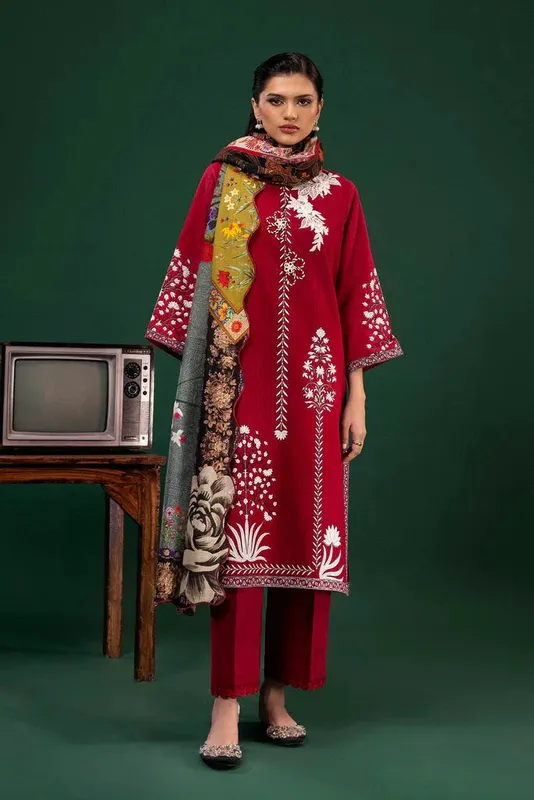 Sana Safinaz Mahay Winter 25 Blood Red Organza – view 1 – Poshaq
