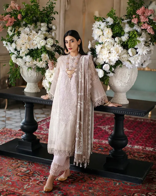Sana Safinaz Luxury Collection Silver Organza – view 1 – Poshaq
