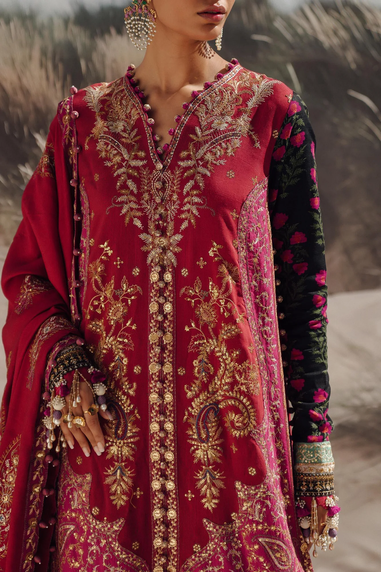 Sana Safinaz Winter Shawl 24 Maroon Raw Silk – view 4 – Poshaq