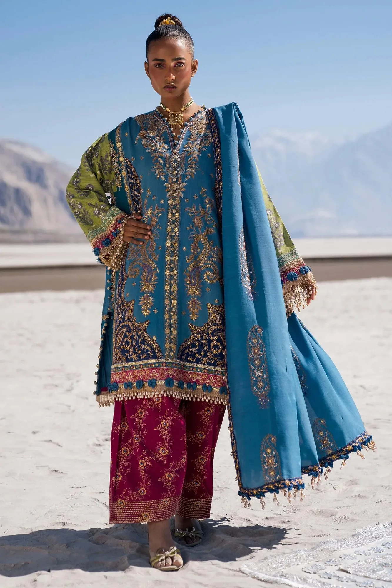 Sana Safinaz Winter Shawl 24 Dusty Blue Raw Silk – view 5 – Poshaq