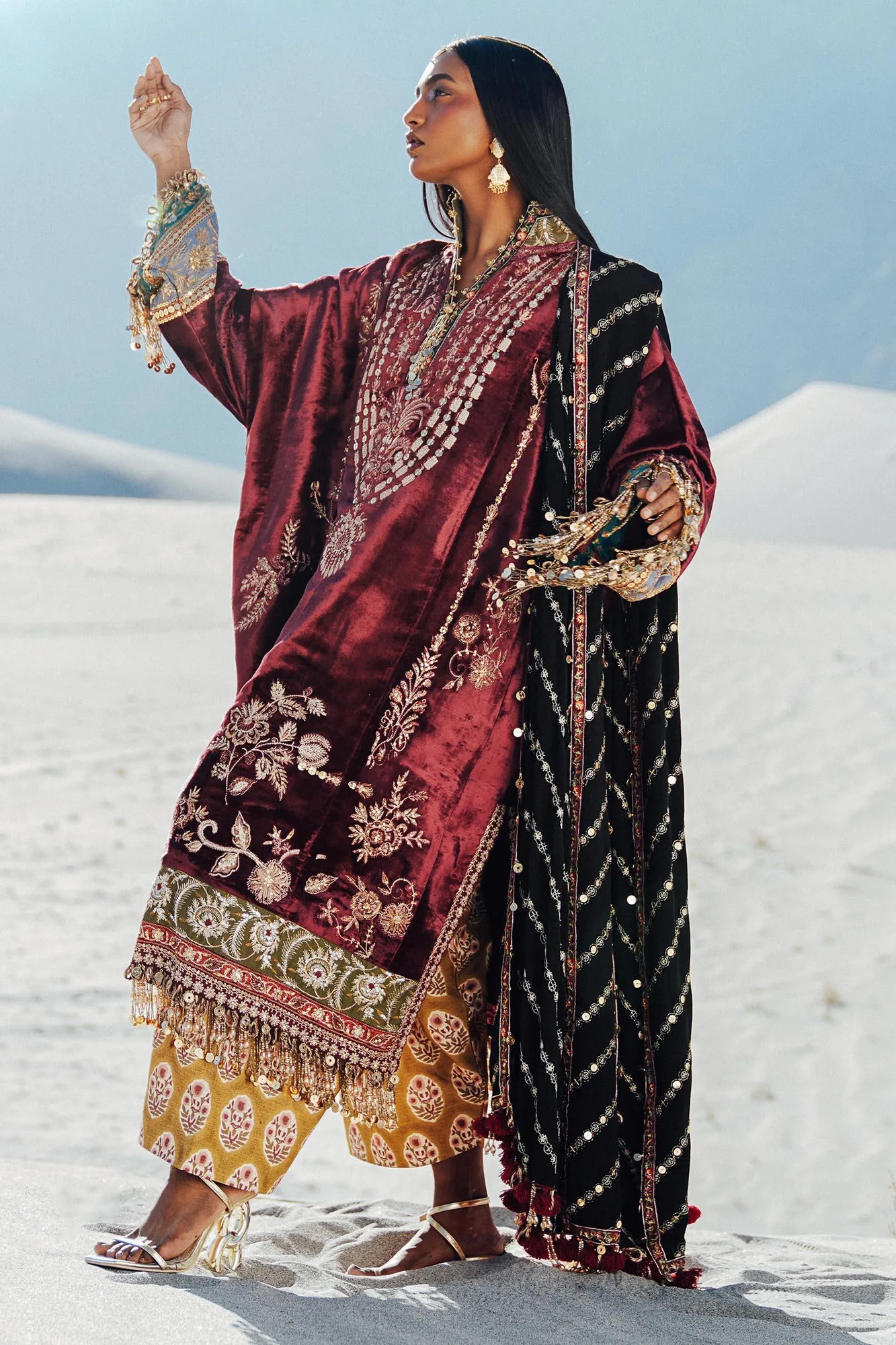 Sana Safinaz Winter Shawl 24 Dark Maroon Organza – view 1 – Poshaq