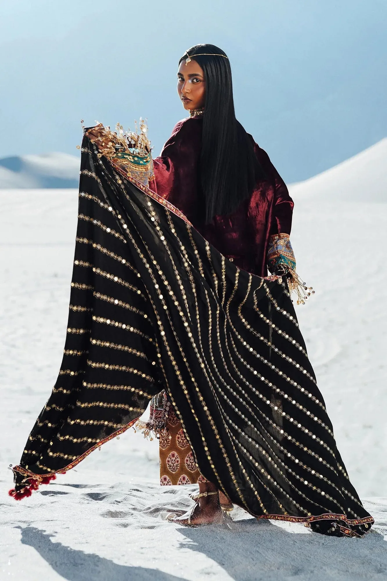 Sana Safinaz Winter Shawl 24 Dark Maroon Organza – view 4 – Poshaq
