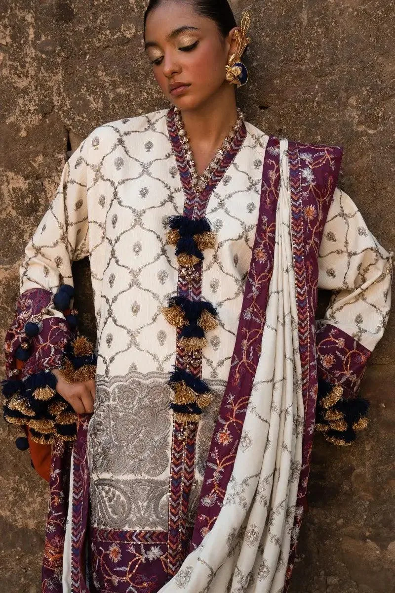 Sana Safinaz Winter Luxury 23 Off White Raw Silk – view 4 – Poshaq
