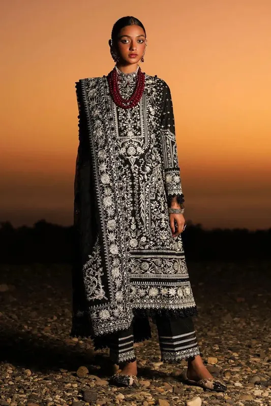 Sana Safinaz Luxury Lawn 2023 Black Jacquard – view 1 – Poshaq