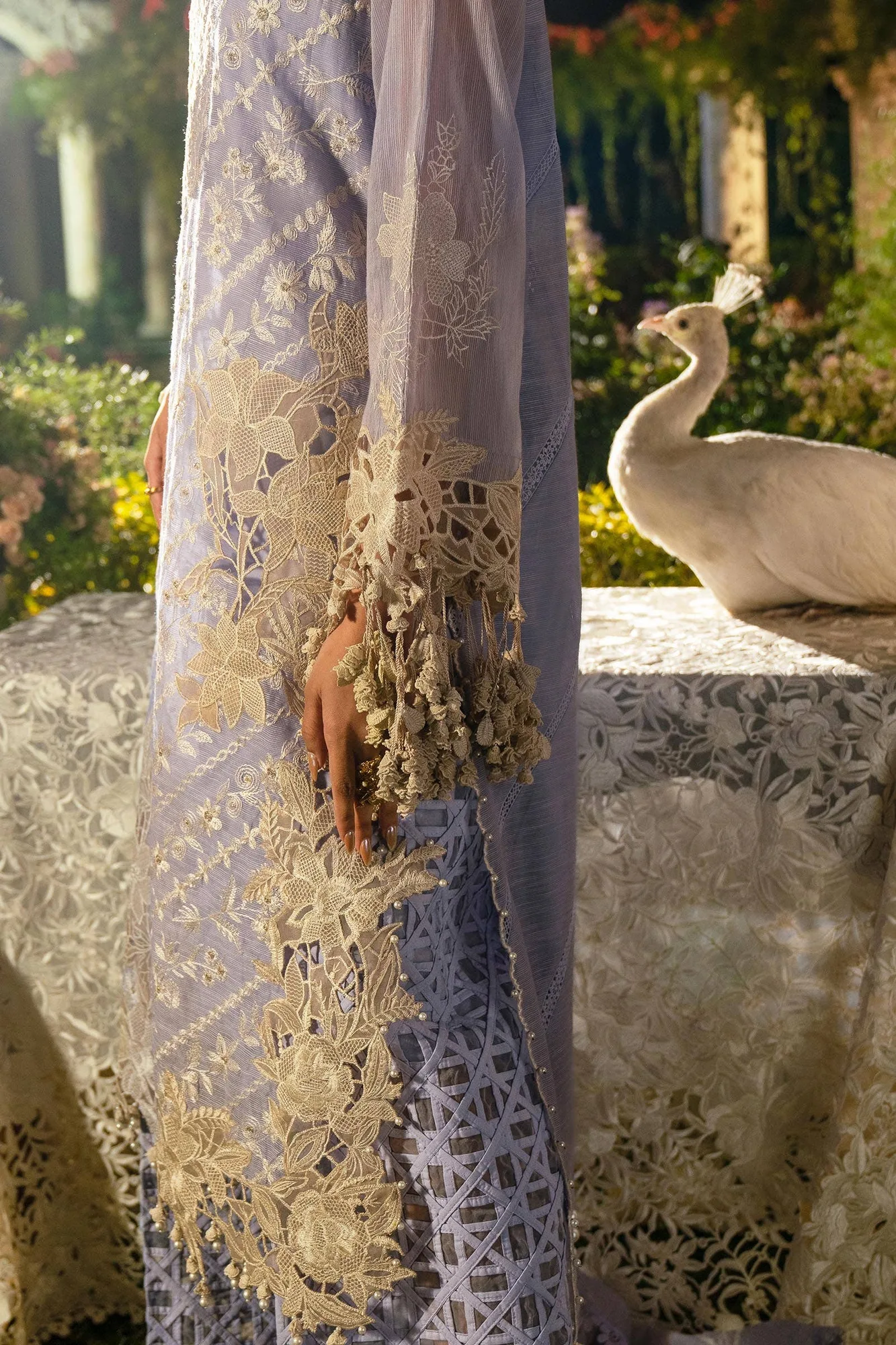 Sana Safinaz Luxury Collection 24 Lavender Organza – view 4 – Poshaq