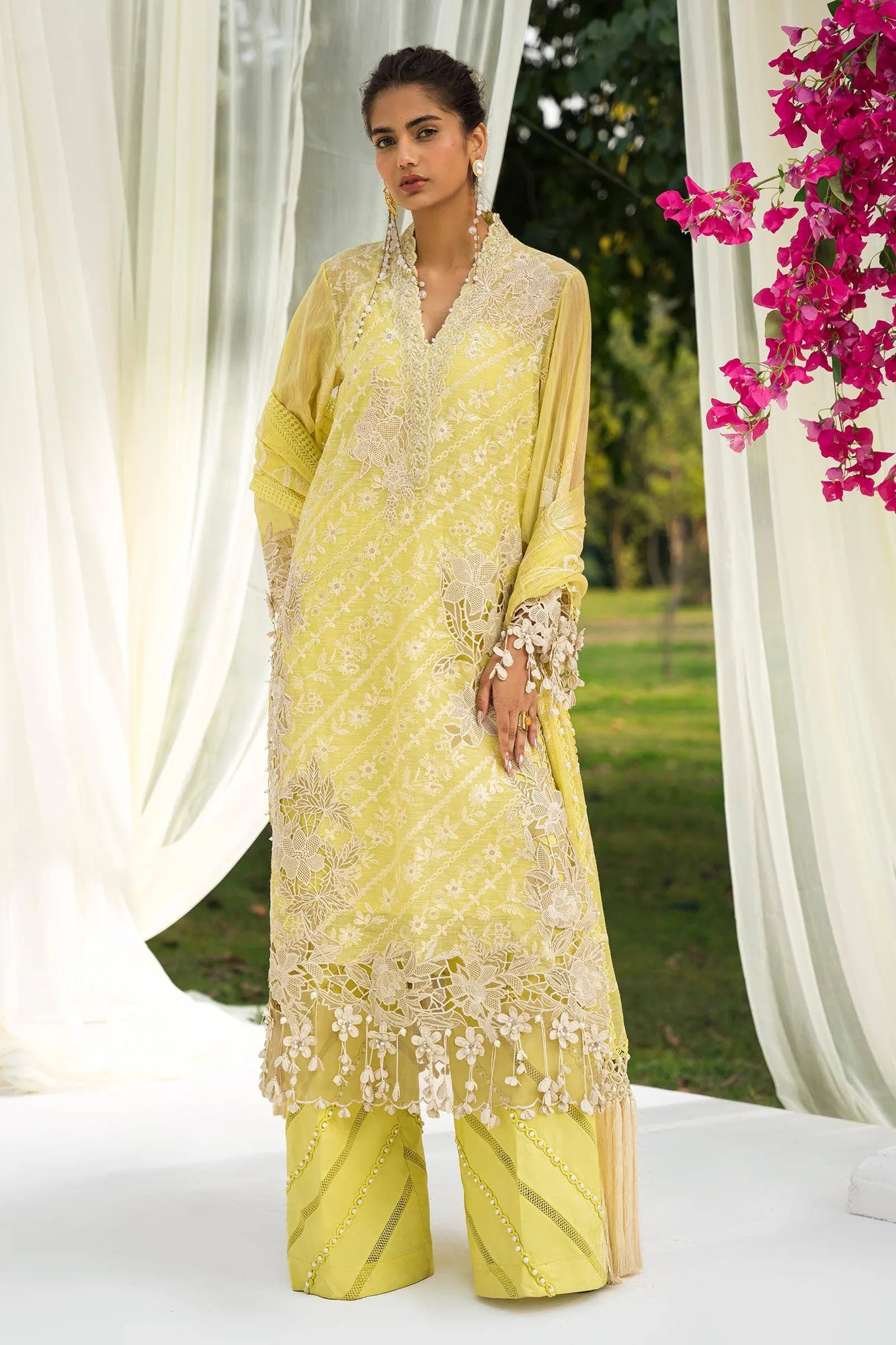 Sana Safinaz Luxury Collection 24 Yellow Organza – view 5 – Poshaq